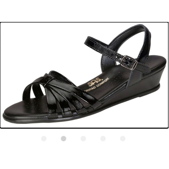 EUC in Original Box Quarter Strap Wedge Sandal - Picture 3 of 11